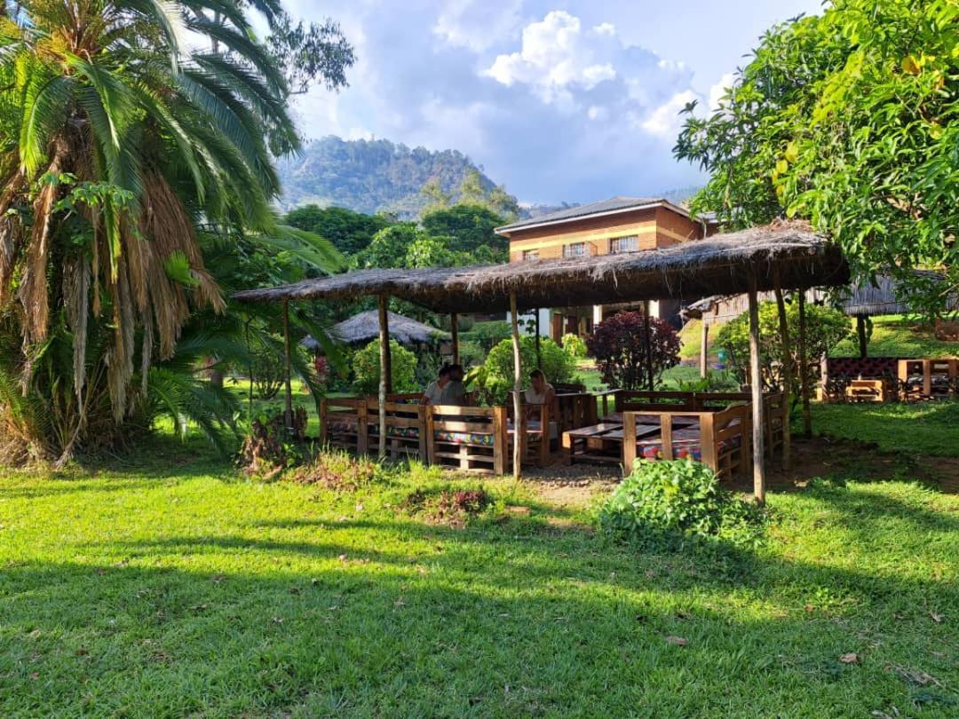 Blend Lodge And Kitchen - Pakachere Zomba Exterior photo